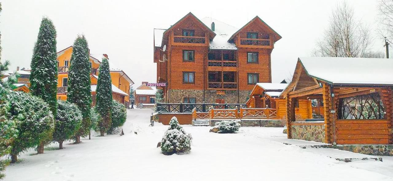 Forest House Tatariv Exterior photo