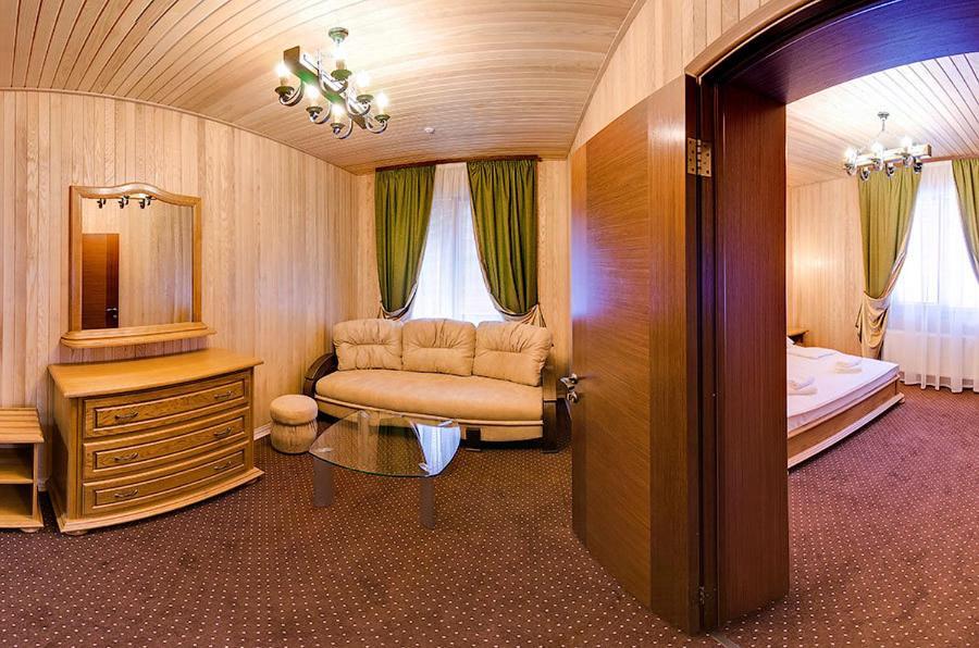Forest House Tatariv Room photo