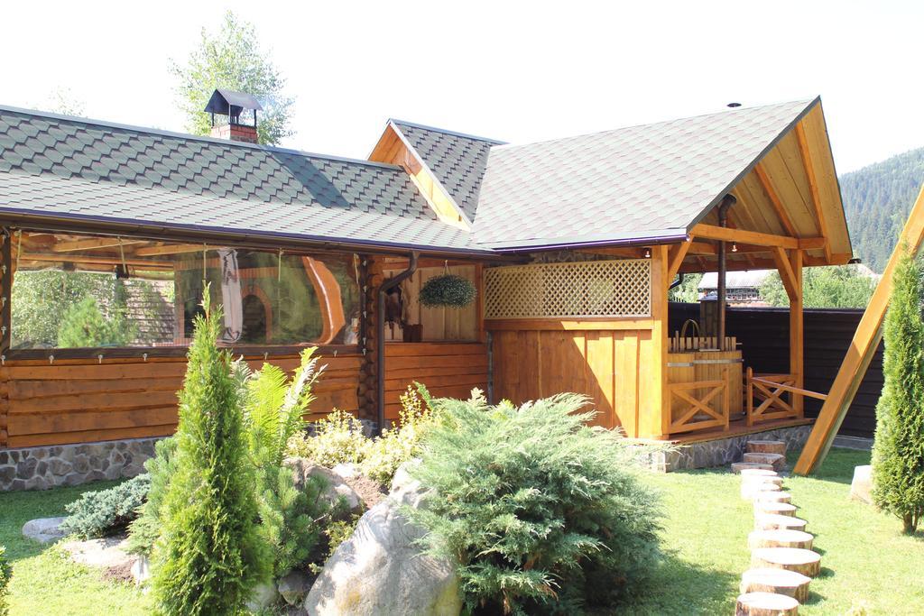 Forest House Tatariv Exterior photo