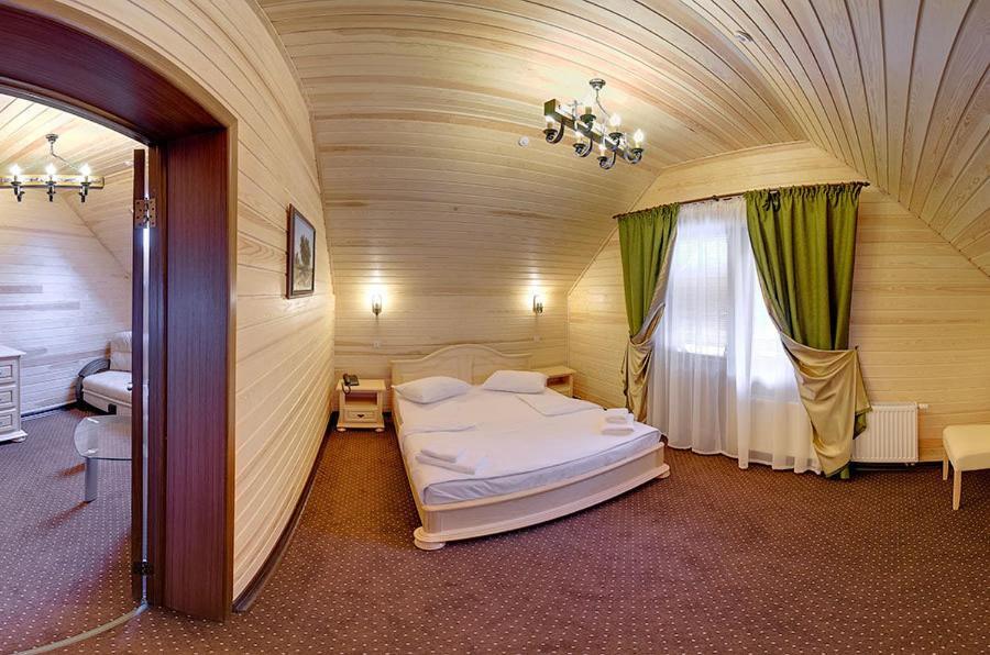 Forest House Tatariv Room photo